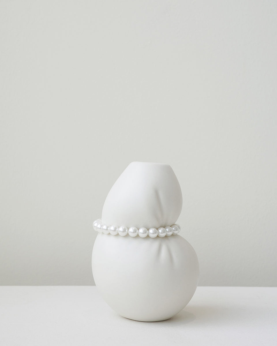 Squeezed - Small Vase in Matte White w/ Faux Pearls