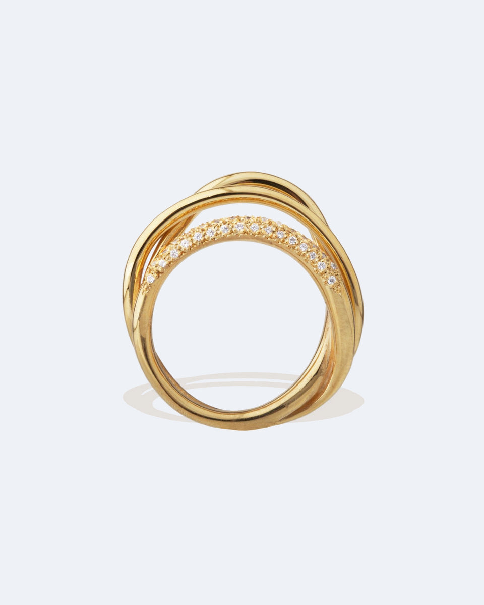 Surrounded Islands - 18ct Yellow Gold and Diamond Ring