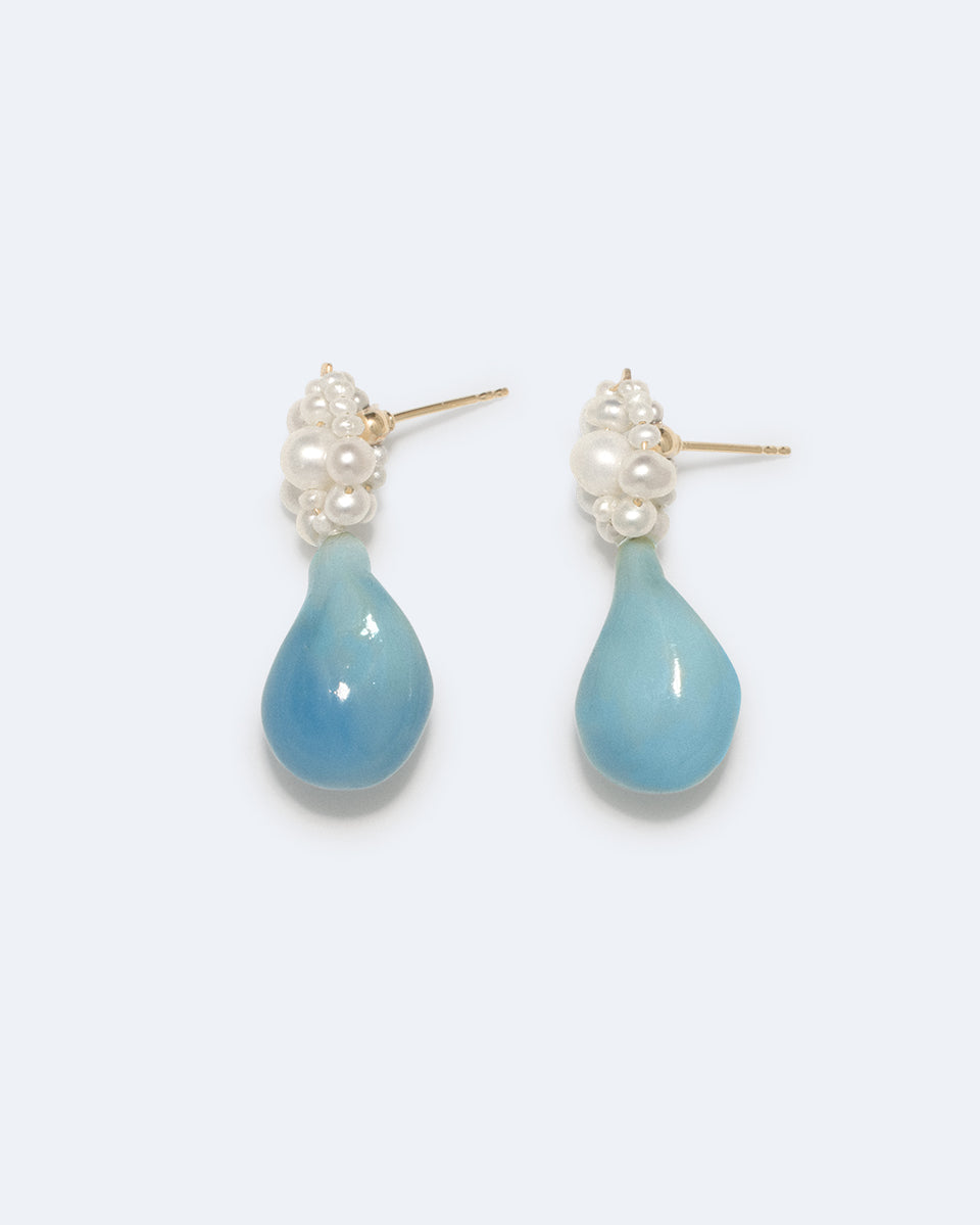 Tra‐la‐la - Pearl and Blue Resin Recycled Gold Vermeil Earrings