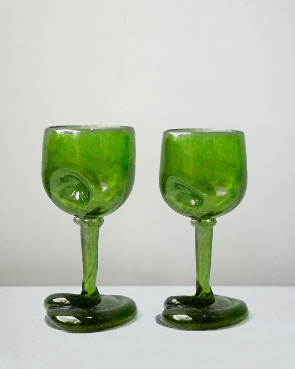 Thaw - Set of 2 Recycled Wine Glass in Leaf Green