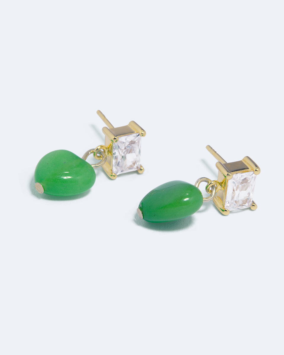 La fenêtre du cœur - Boucles d'oreilles en Vermeil d'or recyclé avec perle cœur verte et oxyde de zirconium