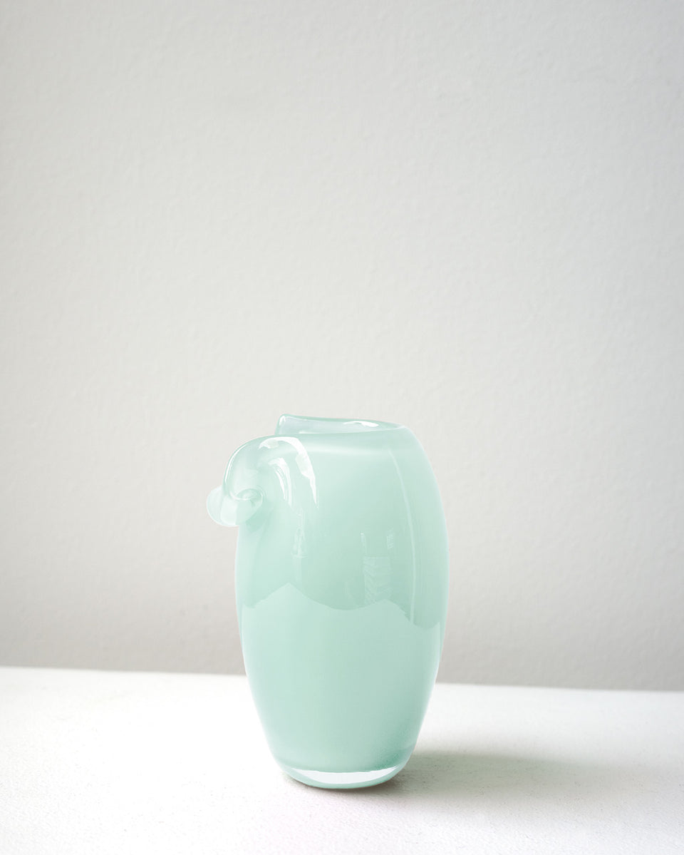 B159 - Mini vase en verre recyclé vert menthe