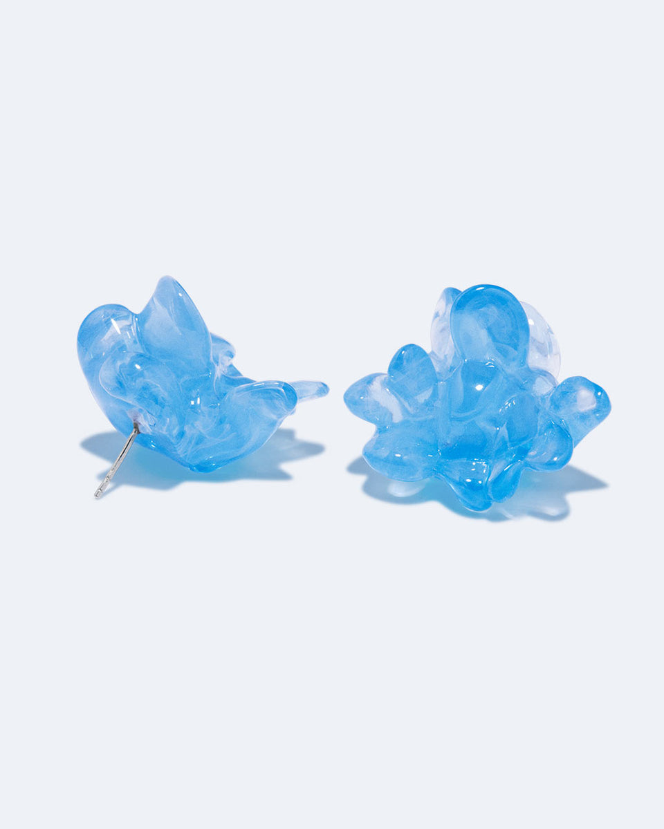 R2271 - Boucles d'oreilles en résine bleue et argent recyclé