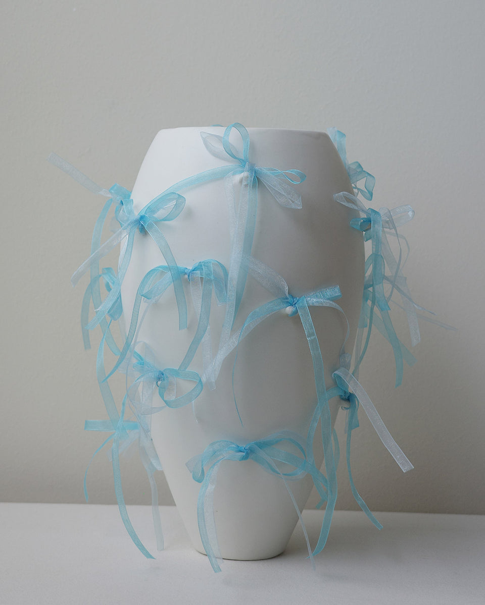 Pearly Pearl - Large Vase In Matte White w/ Organza Ribbon