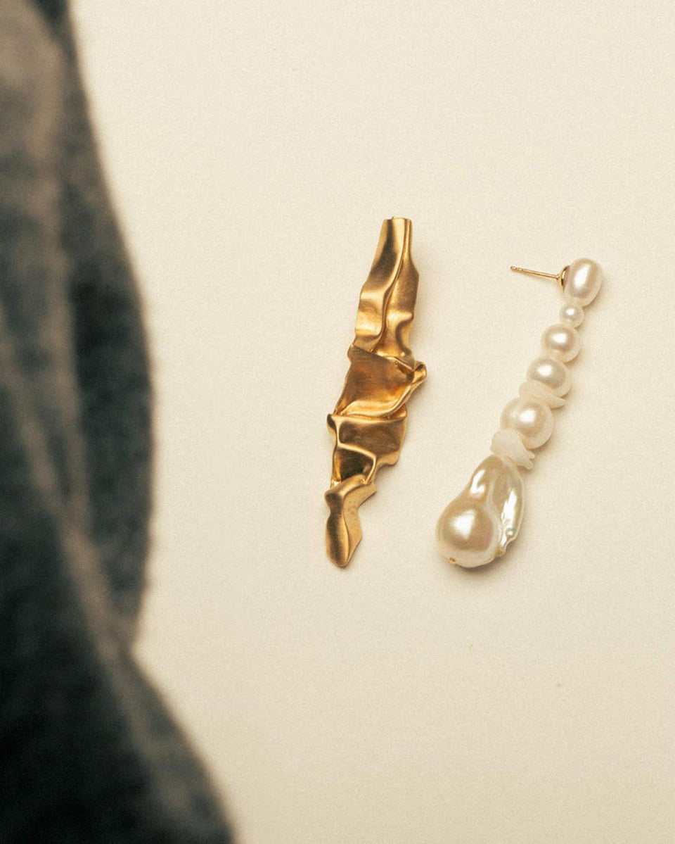Crumple - Pearl and Ceramic Recycled Gold Vermeil Earrings