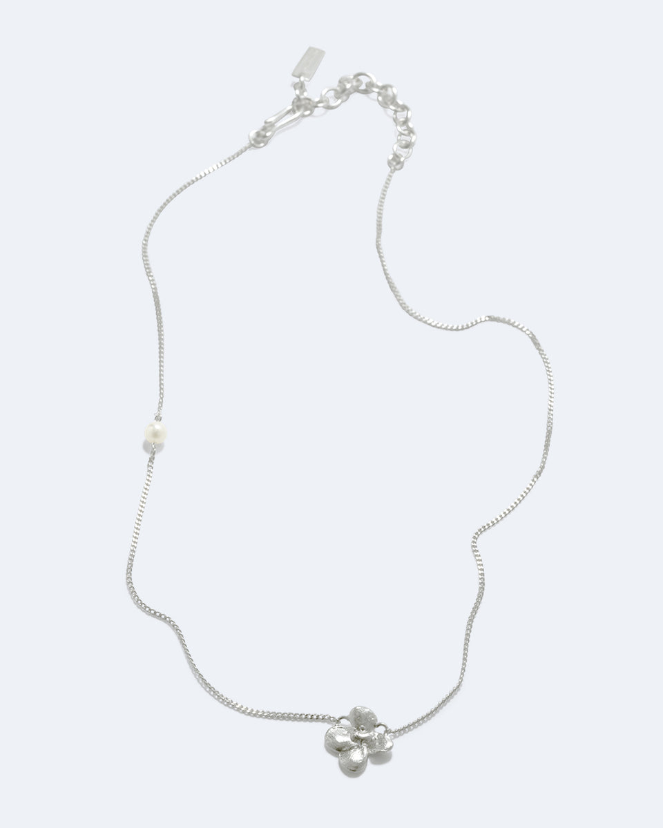 Lucky Break - Pearl and Silver Plated Necklace
