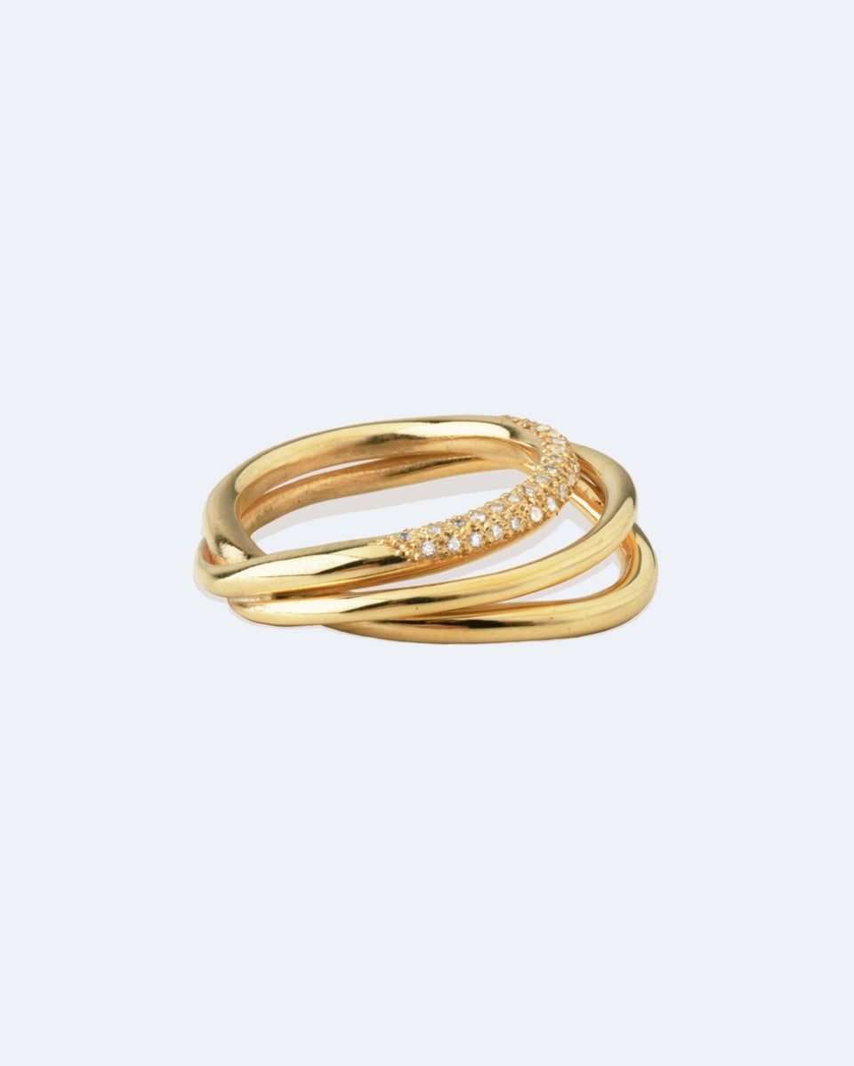 Surrounded Islands - 18ct Yellow Gold and Diamond Ring