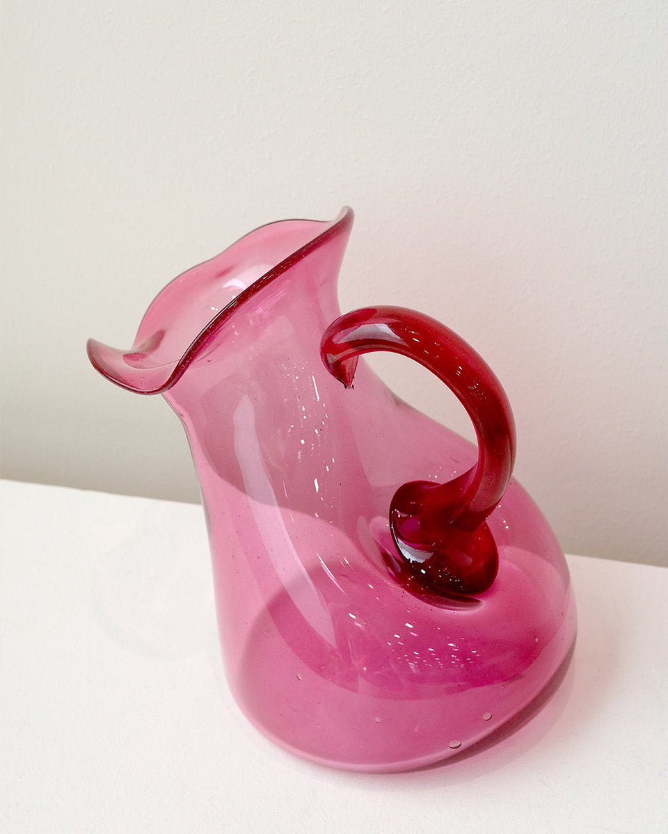Thaw - Grande cruche en verre recyclé Magenta