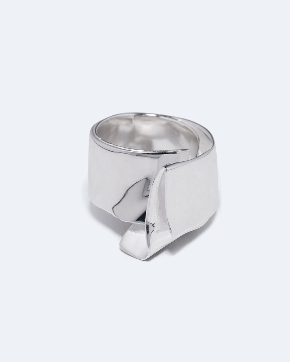 Enveloppe détrempée – Bague en argent recyclé