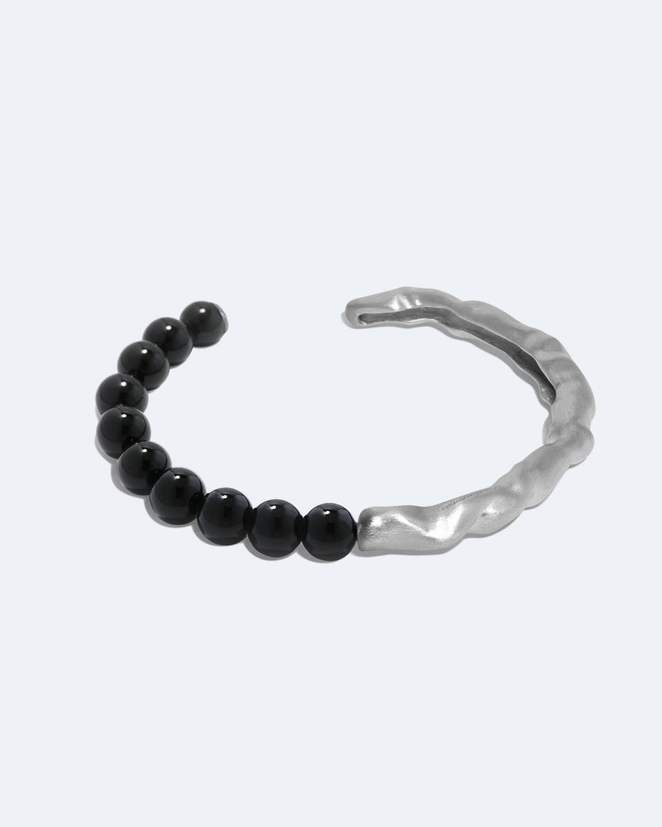H61 - Black Onyx and Silver Plated Cuff