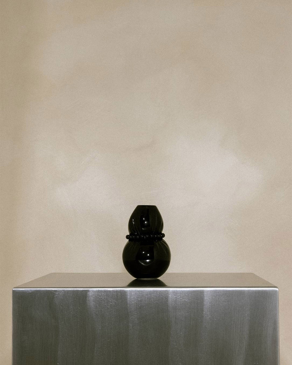 Squeezed - Small Vase in Gloss Black w/ Black Onyx