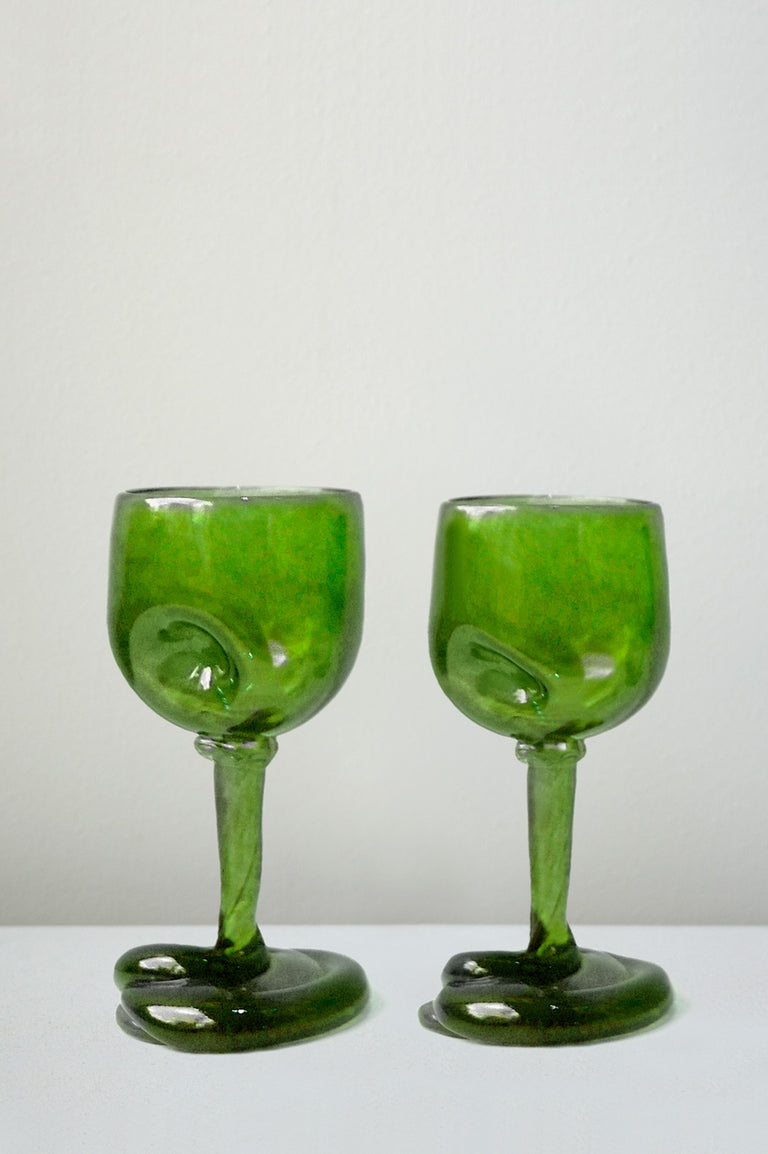 Thaw - Set of 2 Recycled Wine Glass in Leaf Green