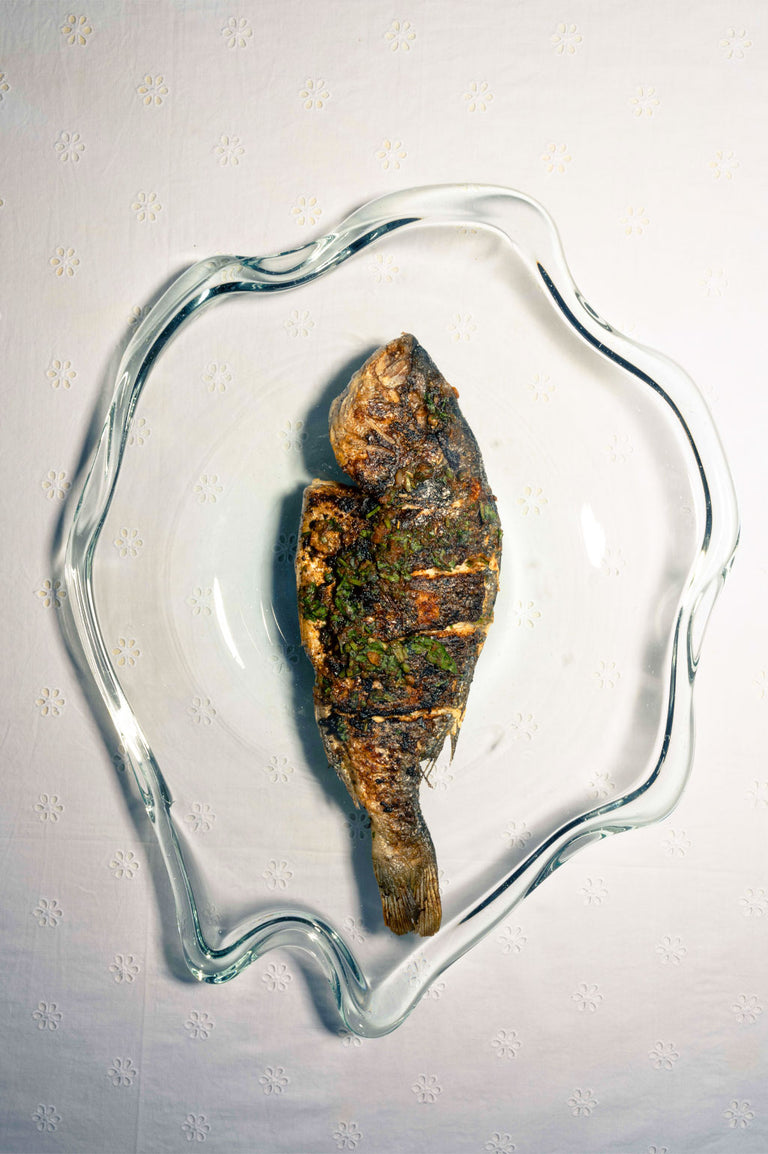 Pond - Grand plat de service en verre recyclé transparent