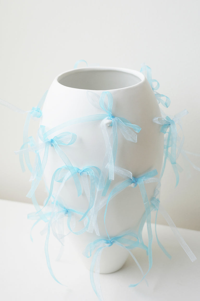 Pearly Pearl - Large Vase In Matte White w/ Organza Ribbon