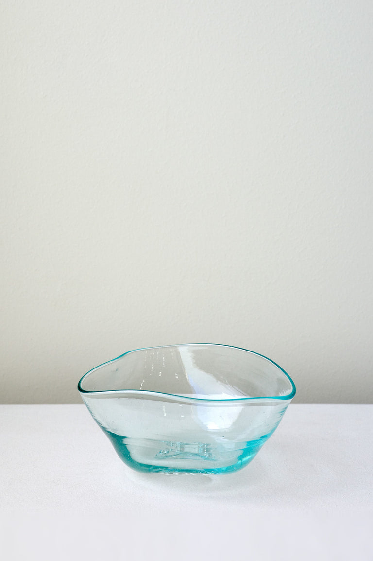 B126 - Small Recycled Glass Bowl in Clear