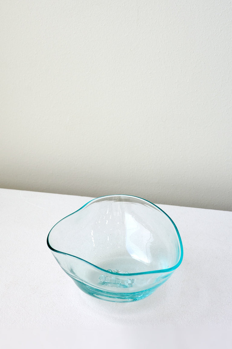 B126 - Small Recycled Glass Bowl in Clear