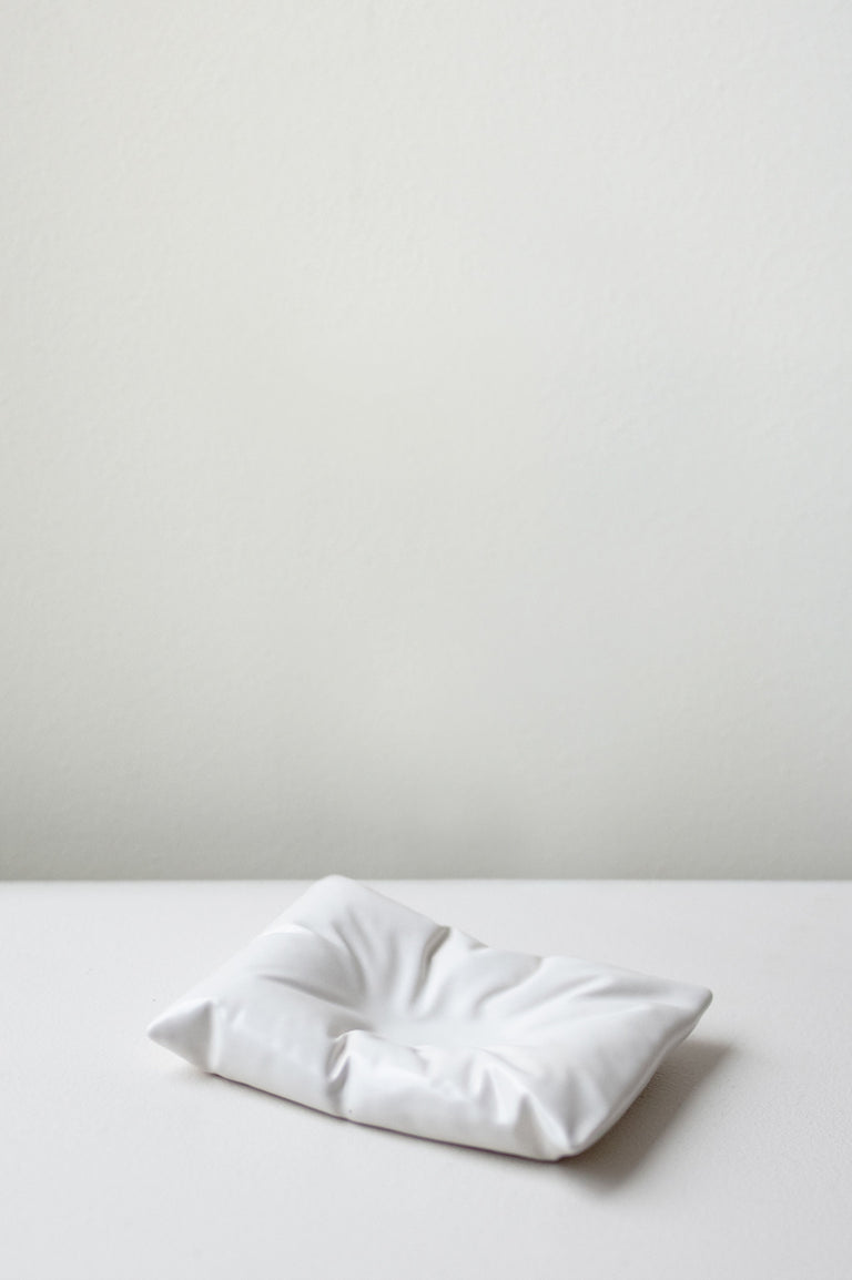 B128 - Coussin en céramique blanc mat