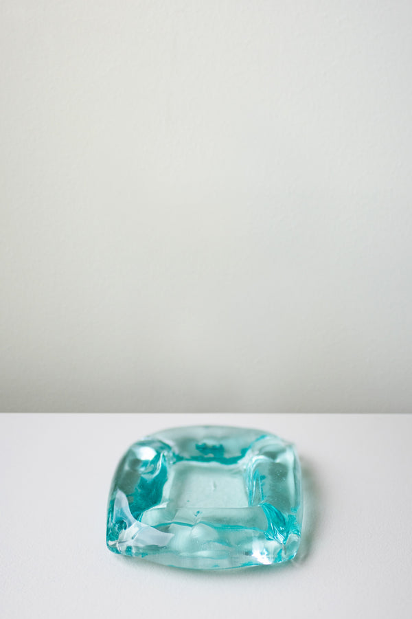 B129 - Petit coussin en verre recyclé transparent