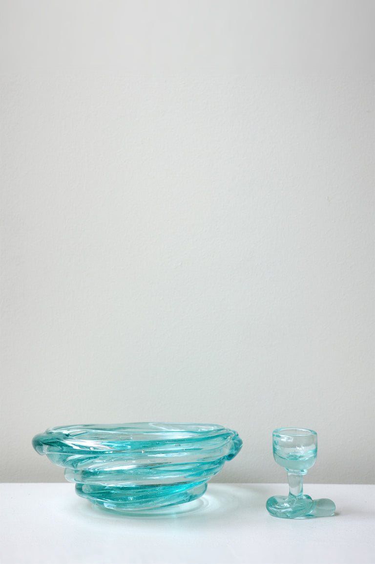 B149 - Recycled Glass Medium Vase in Clear