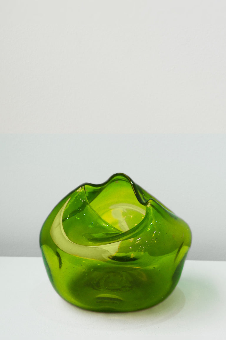 La bulle de toutes les bulles – Vase en verre recyclé moyen vert feuille