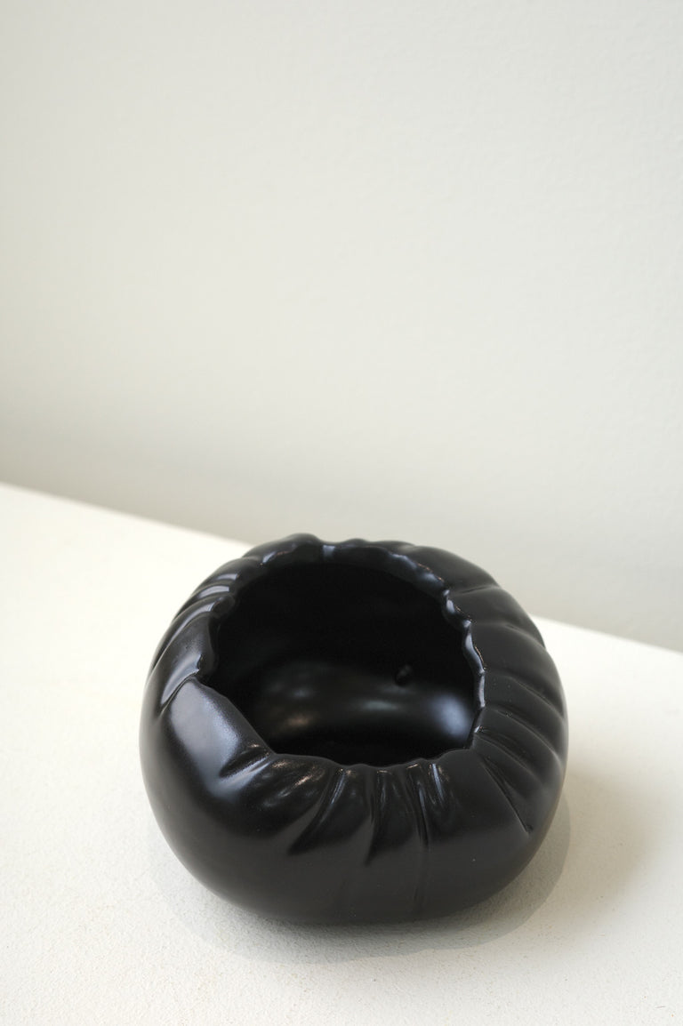 B71 - Petit bol noir mat