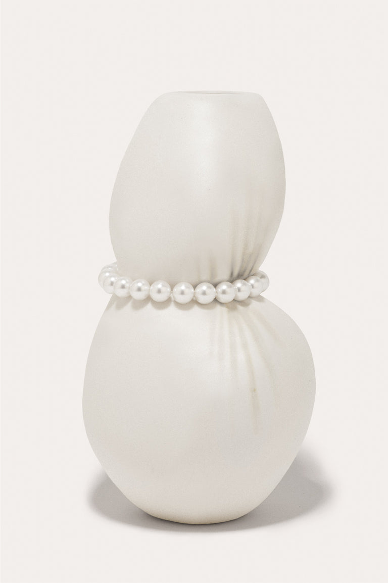 Giant Squeezed - Giant Vase in Matte White w/ Faux Pearls