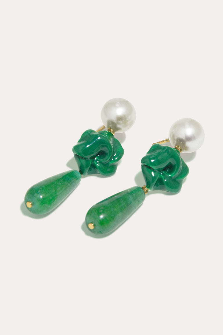 Les Profondeurs du Temps - Boucles d'oreilles en Vermeil d'Or Recyclé avec Perle, Calcédoine Verte et Émail