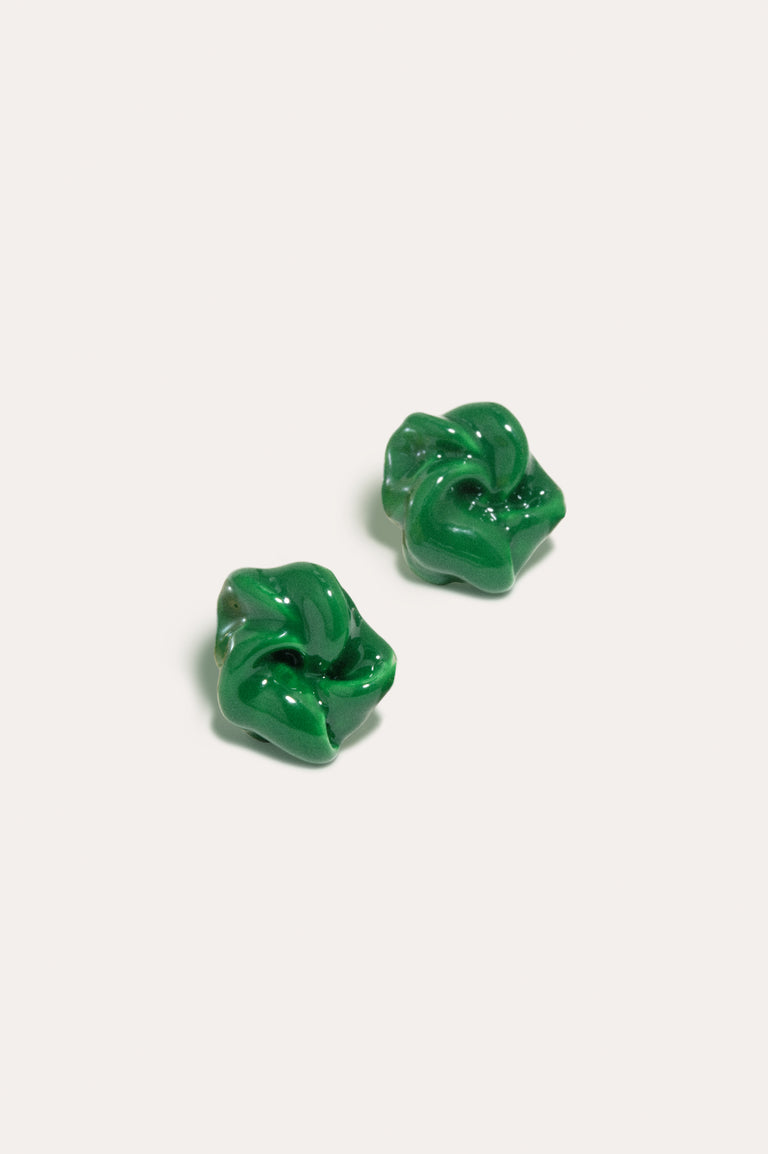 Les profondeurs du temps - Boucles d'oreilles en émail vert et argent recyclé