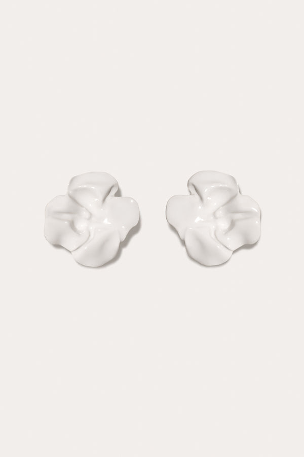 E07 - Boucles d'oreilles en émail blanc et argent recyclé