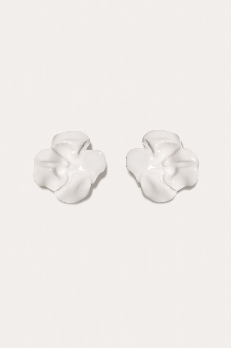 E07 - Boucles d'oreilles en émail blanc et argent recyclé