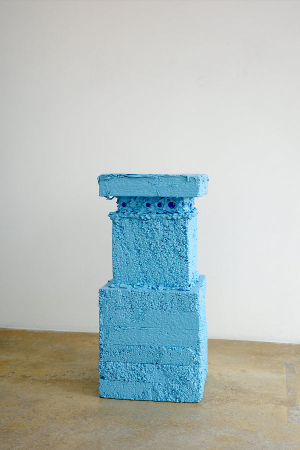 Petit socle bleu