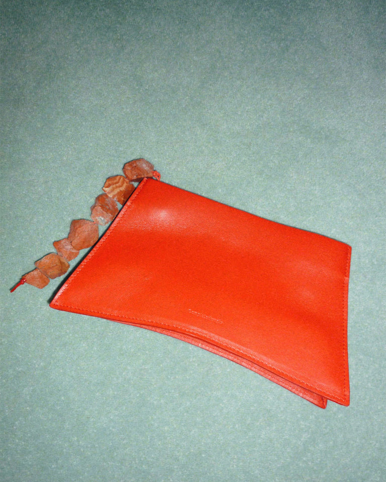 G21 - Pochette en cuir noir et pierre
