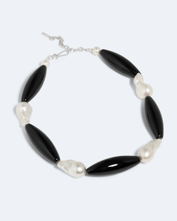 H93 - Boucles d'oreilles en résine verte et argent recyclé