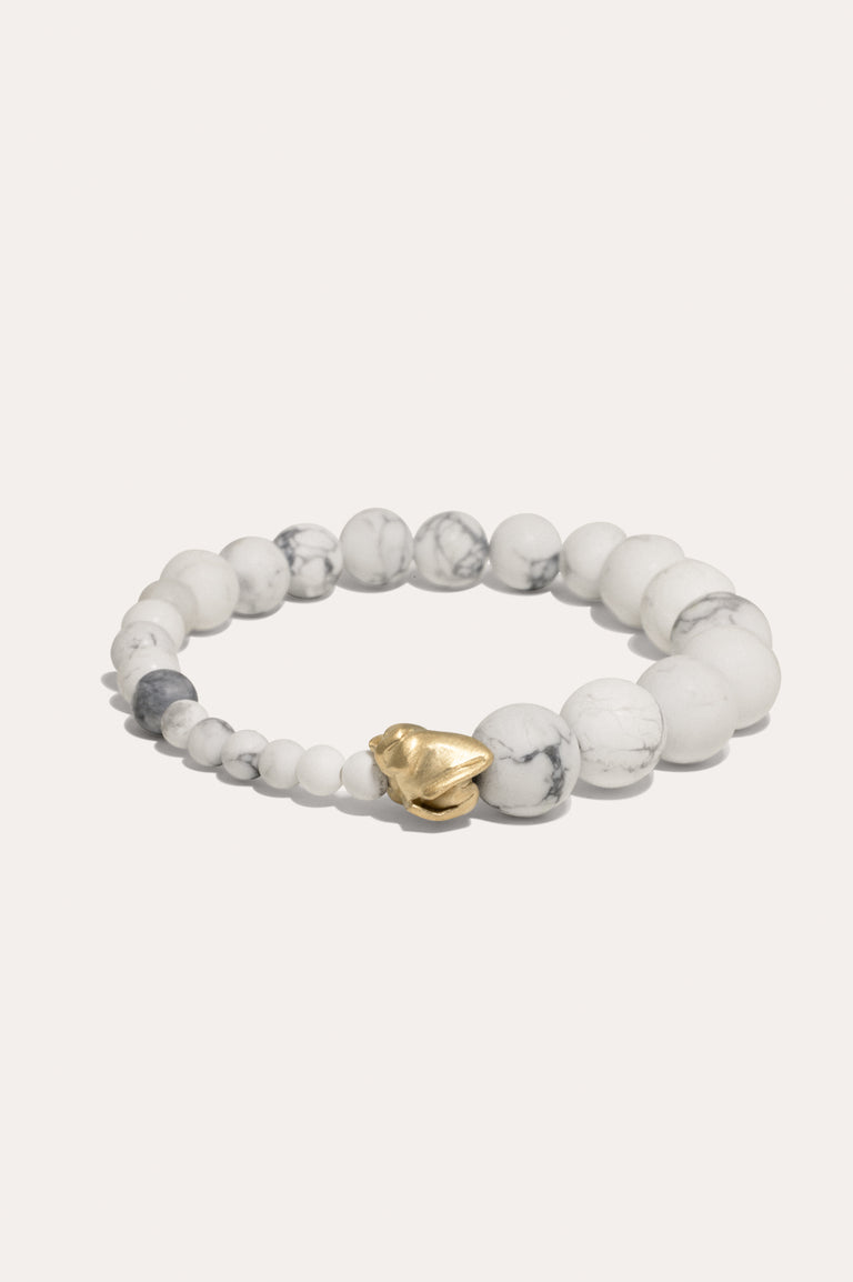 Tidelands - White Howlite and Gold Vermeil Bracelet