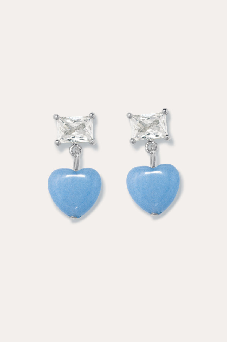 La fenêtre du cœur - Boucles d'oreilles en argent recyclé avec perle cœur bleue et oxyde de zirconium