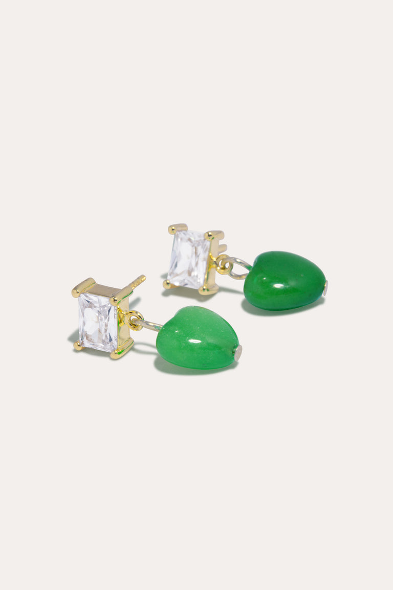 La fenêtre du cœur - Boucles d'oreilles en Vermeil d'or recyclé avec perle cœur verte et oxyde de zirconium