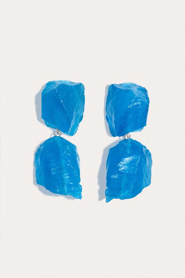 H93 - Boucles d'oreilles en résine bleue et argent recyclé