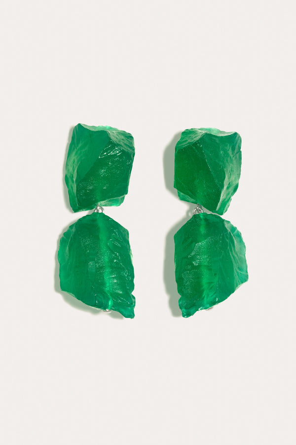 H93 - Boucles d'oreilles en résine verte et argent recyclé