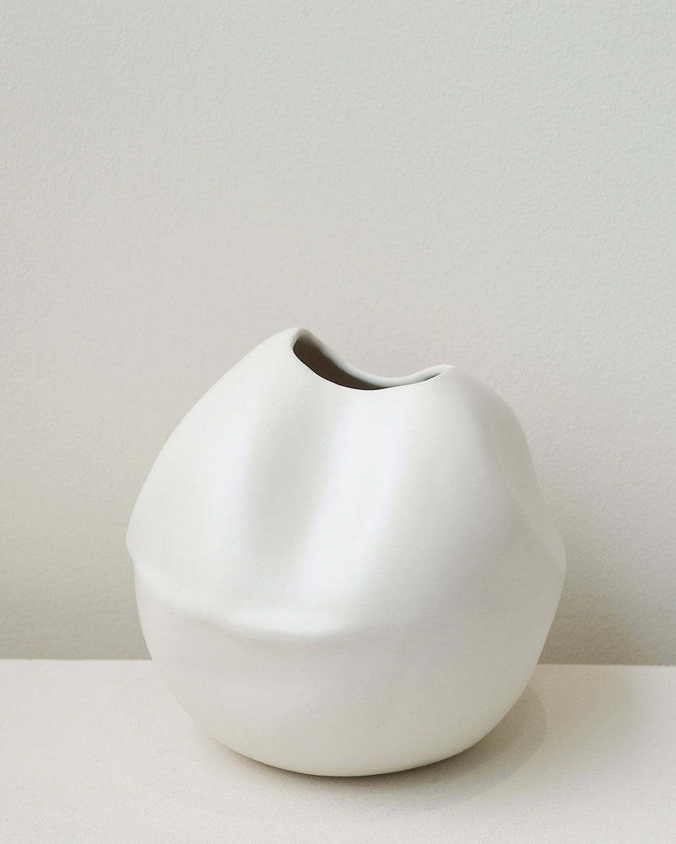 Livre interdit n° 2 - Grand vase blanc mat