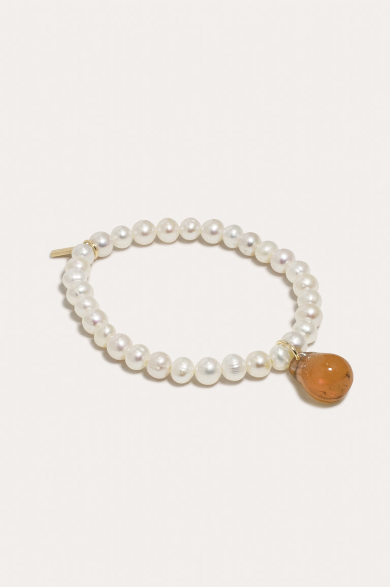 P112 - Pearl and Tortoise Shell Bio Resin Recycled Gold Vermeil Bracelet