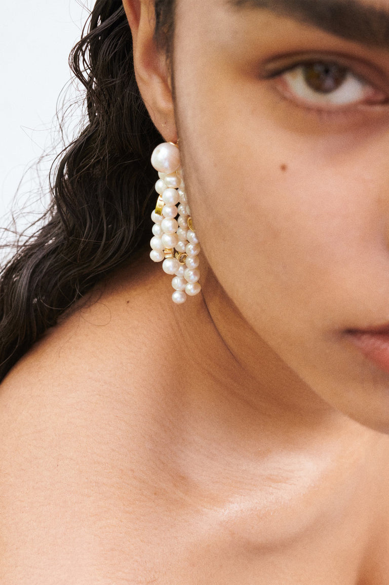 The Bay of Thoughts - Pearl and Zirconia Gold Vermeil Earrings