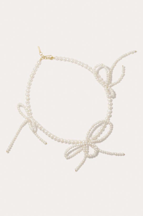 Collier « Loop-the-Loop » en perles et vermeil d’or recyclé