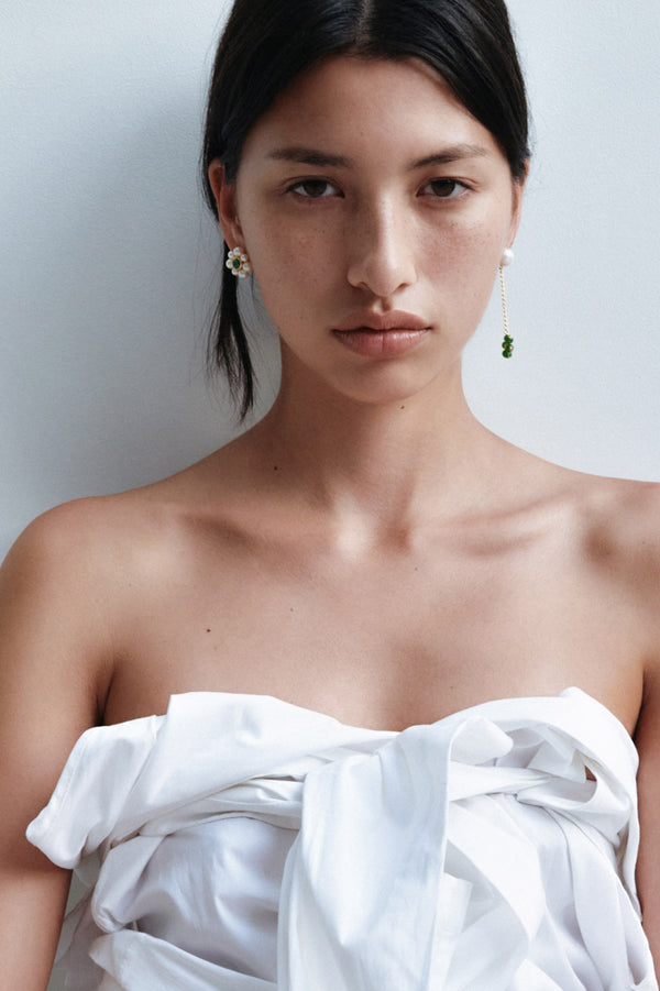 Pas encore (sous emprise) - Boucles d'oreilles en Vermeil d'or recyclé avec perles, zircon et jade