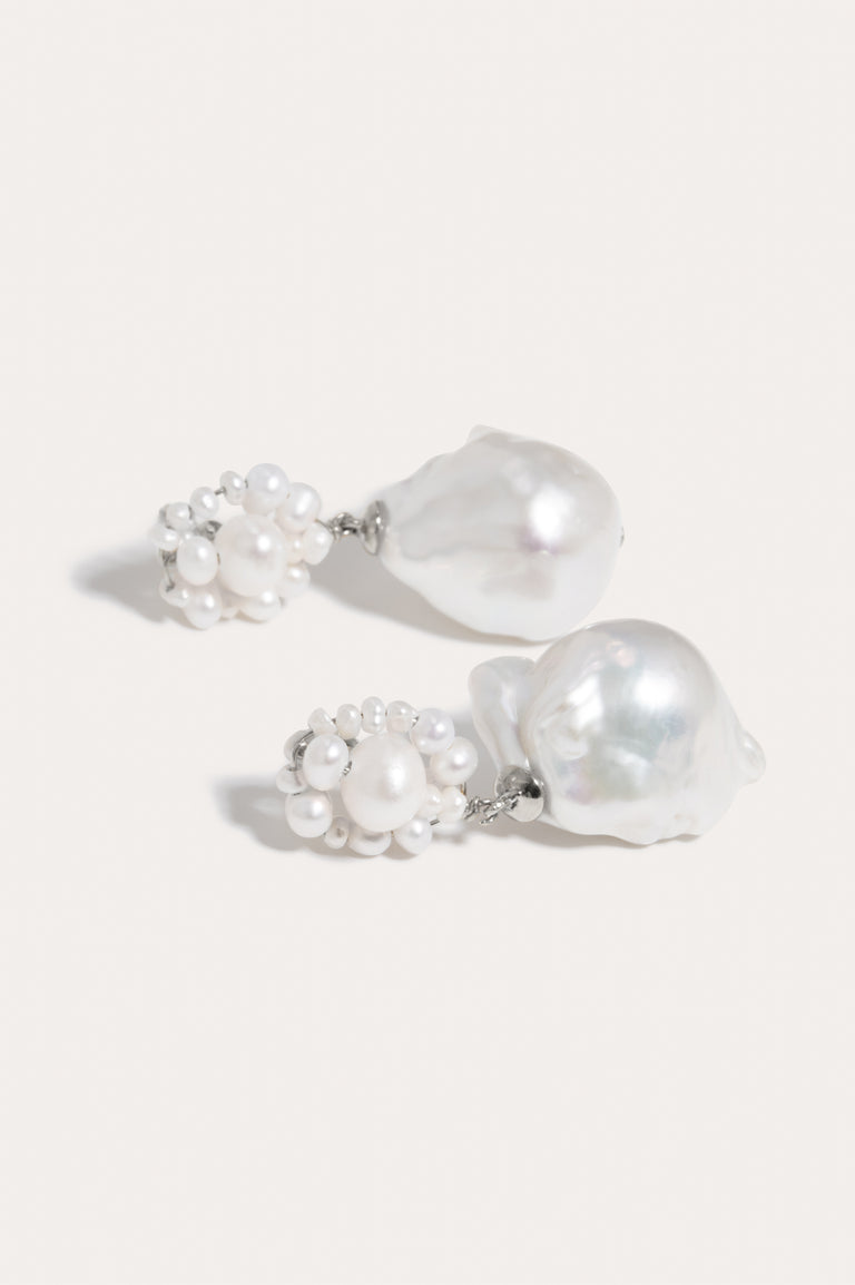 Tra‐la‐la - Pearl and Sterling Silver Earrings