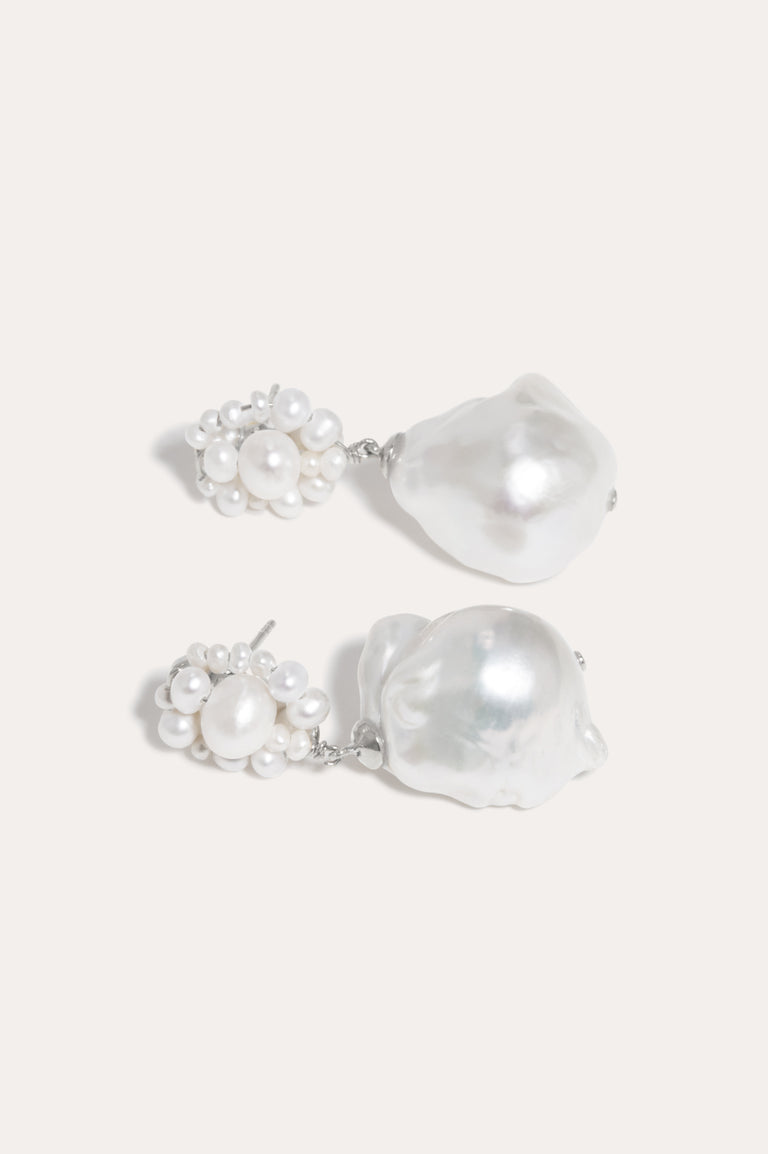 Tra‐la‐la - Pearl and Sterling Silver Earrings