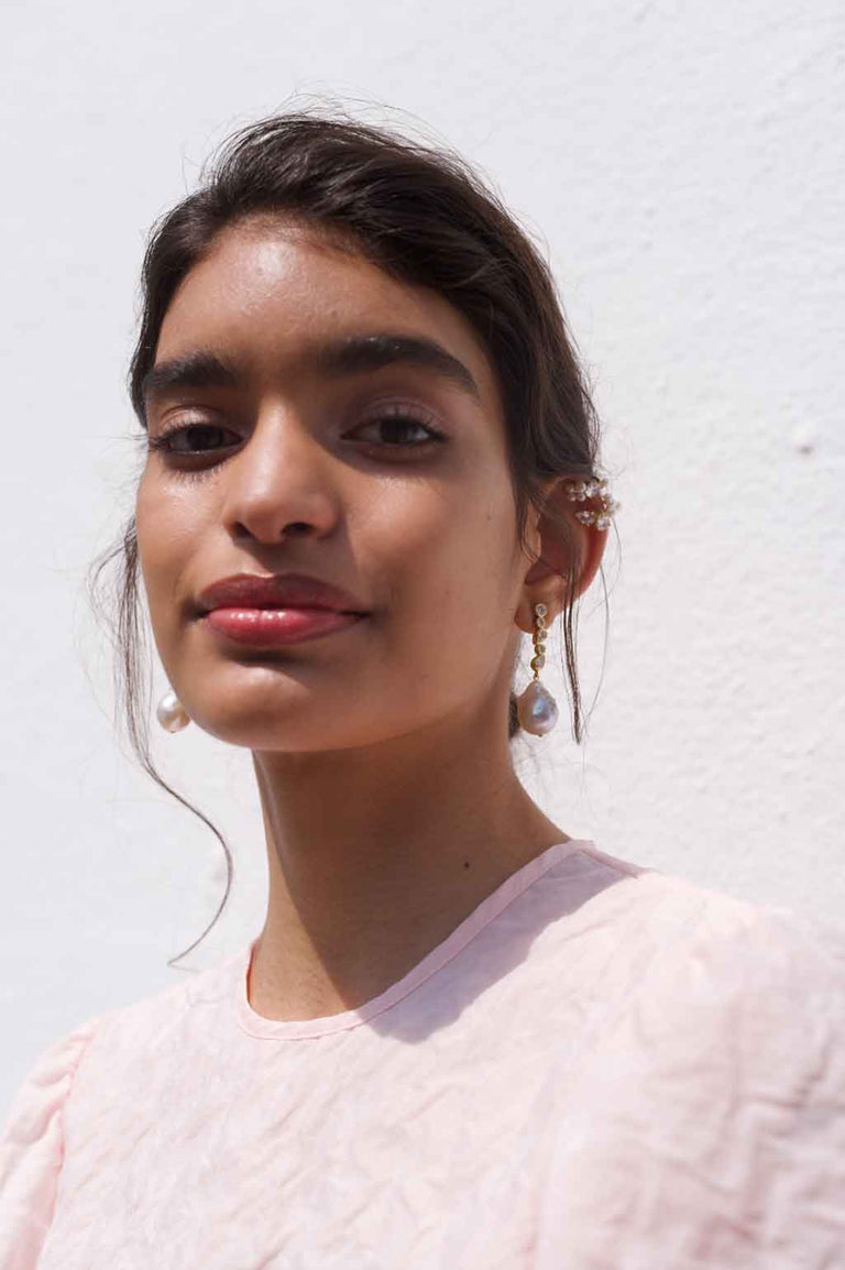 Pitter-Patter – Boucles d'oreilles en Vermeil d'Or Recyclé ornées de Perles et d'Oxyde de Zirconium