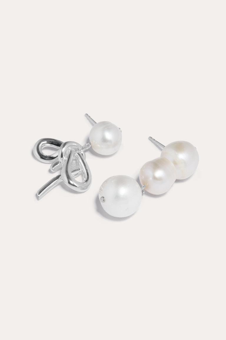 Une fois dans une lune bleue - Boucles d'oreilles en perles et argent recyclé