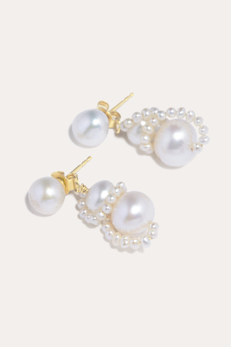 P213 - Pearl and Recycled Gold Vermeil Earrings