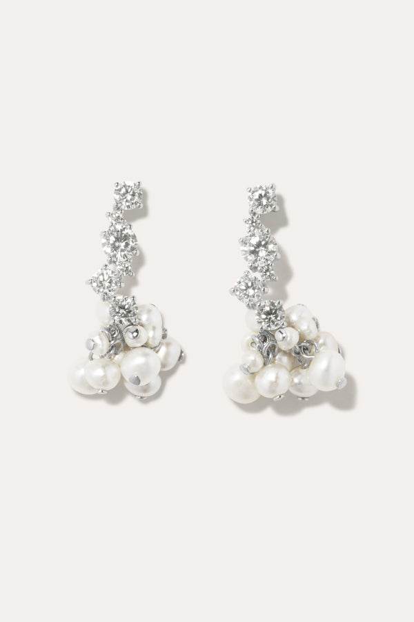 P218 - Boucles d'oreilles en argent recyclé perle et oxyde de zirconium