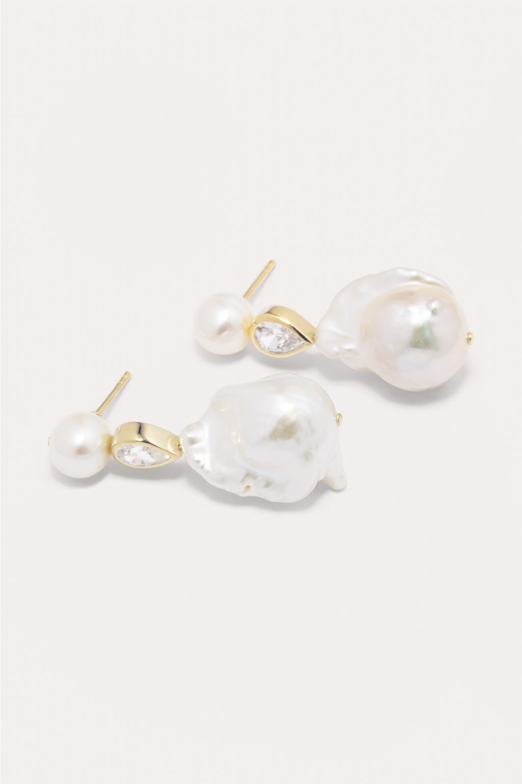 Completedworks Pulp Pearl Drop Earrings | Bloomingdale｜ピアス(両耳用)